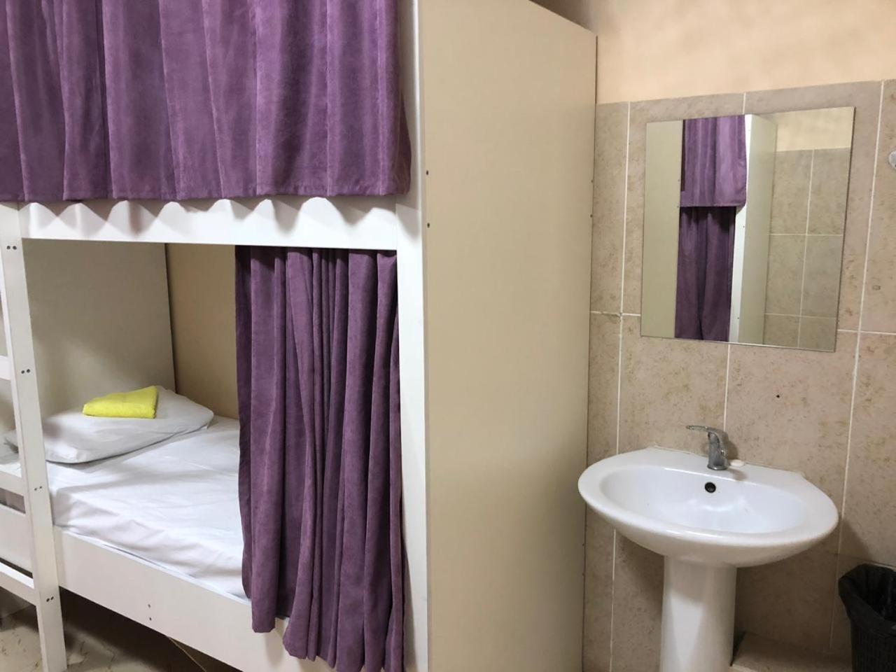 Elite Hostel Astana Buitenkant foto